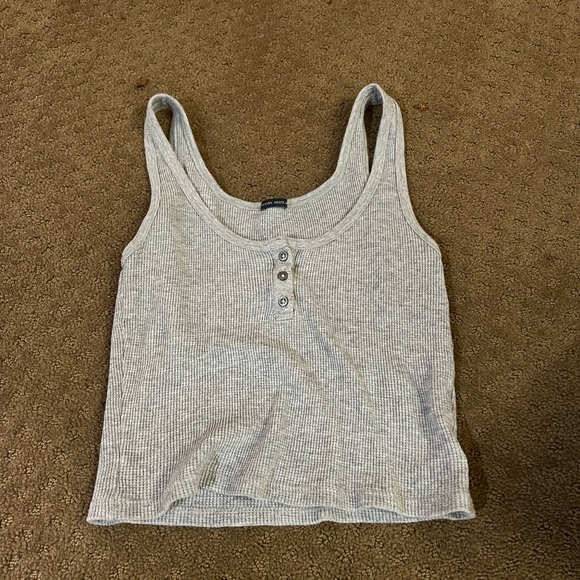 Brandy Melville Tops - Brandy Melville tank